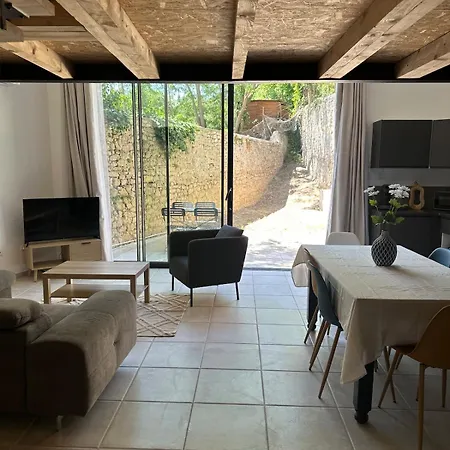 Appartamento Hidden Rempart Duplex Lumineux Paisible Et Climatisé Carcassonne